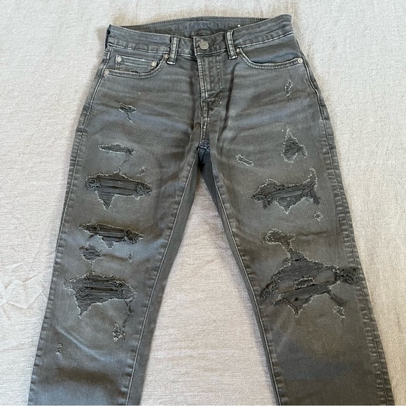 AE Men’s Athletic Skinny Distressed Jeans 28x30 - Picture 2 of 8